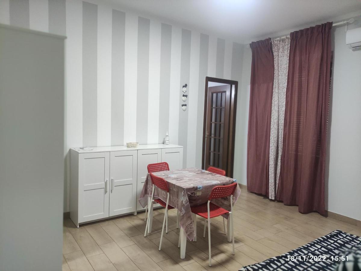 Certe Notti Lägenhet Taranto Exteriör bild